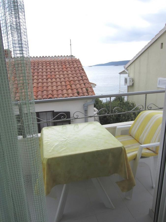 Apartments Zdenka Donji Okrug  ภายนอก รูปภาพ