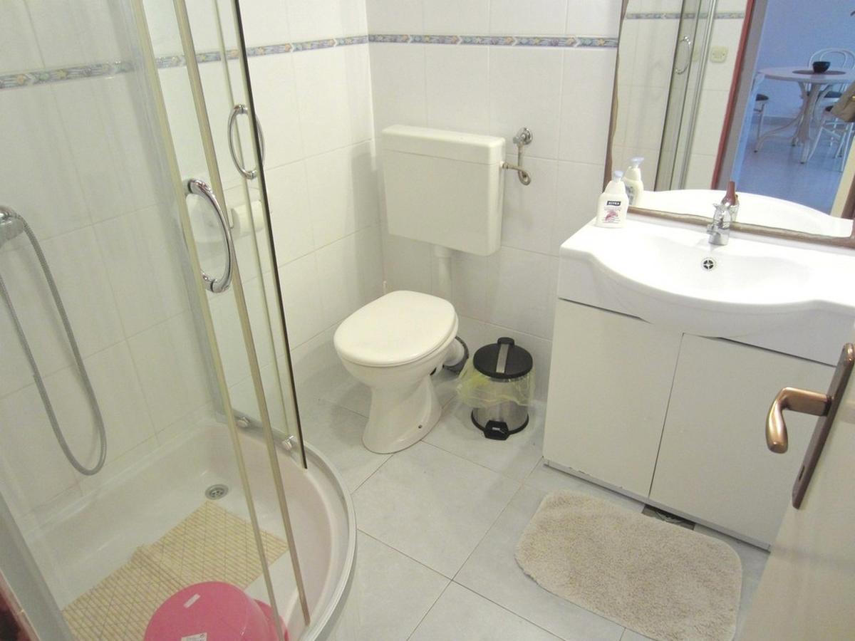 Apartments Zdenka Donji Okrug  ภายนอก รูปภาพ